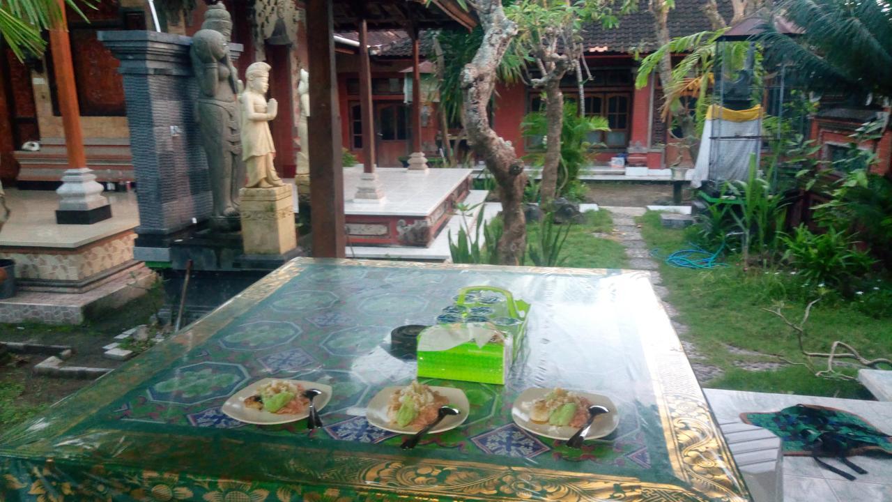 Ray Homestay Batununggul Exterior foto
